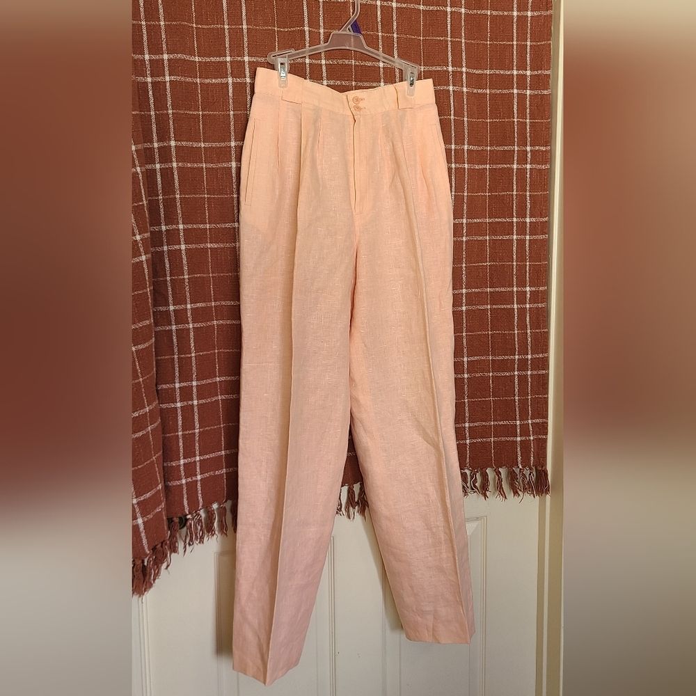 Collectible Gold High-Waisted Linen Pants